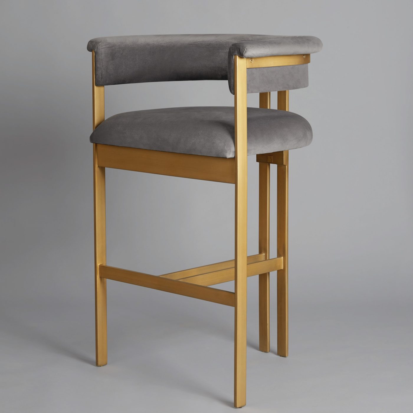 LINEAR BAR CHAIR