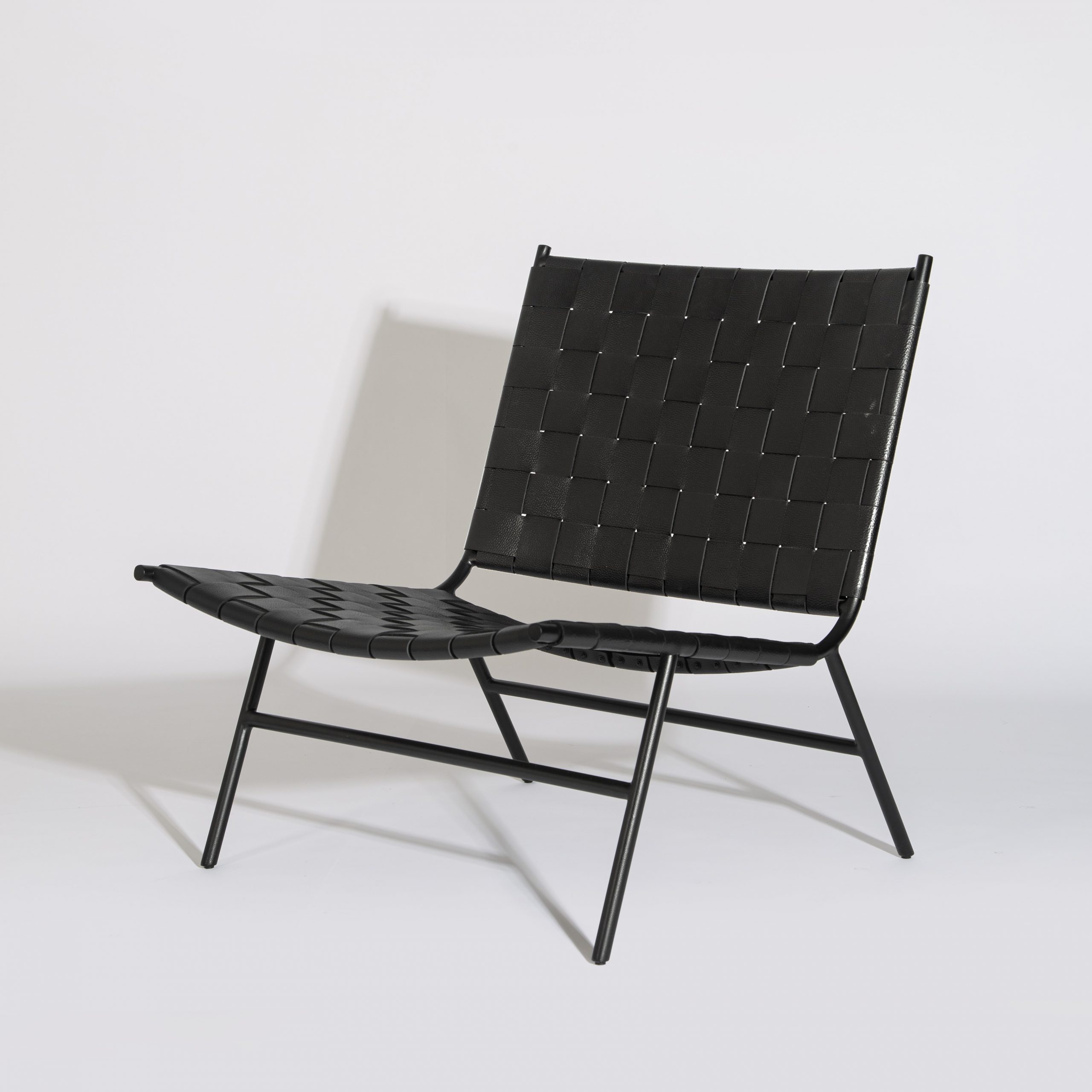 WEBEN LOUNGE CHAIR