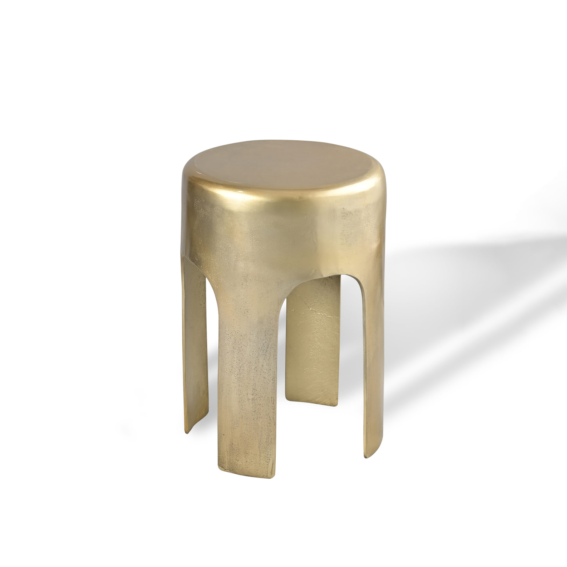 AURA ACCENT TABLE